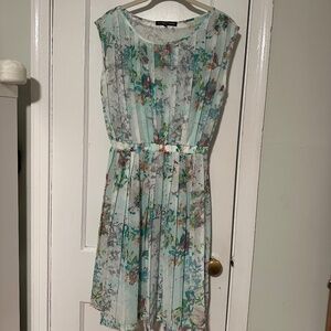 Fifth & Park pastel blue floral pleated chiffon dress, size 6